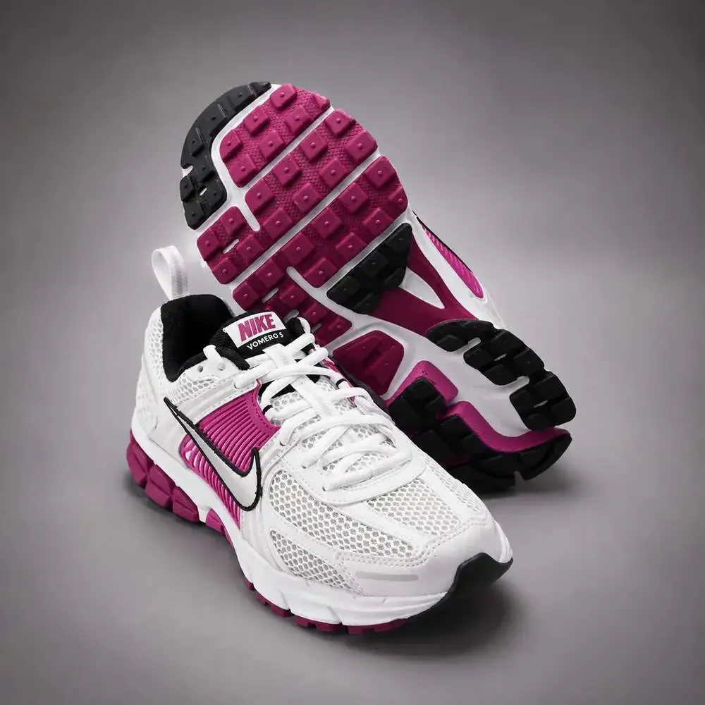 Nike Zoom Vomero 5 (GS) White/Black-Hyper Pink Sneakers Size 5Y/6.5W